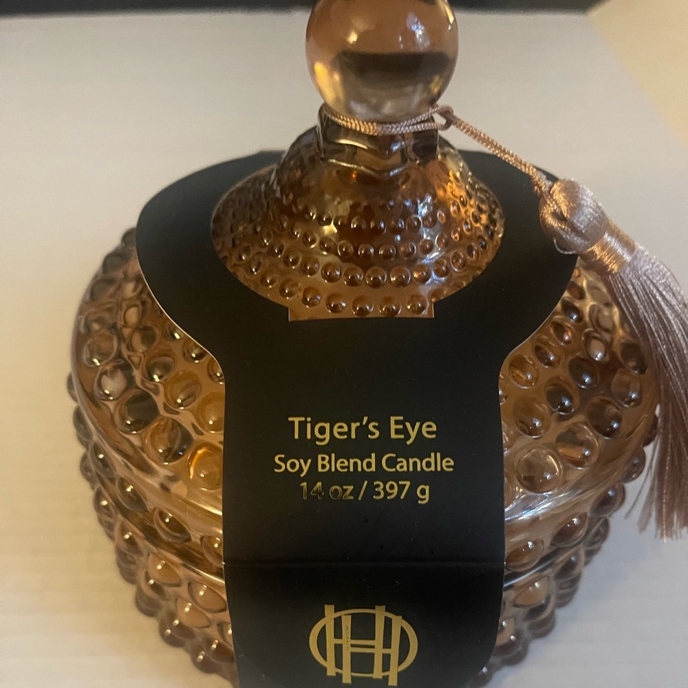 New House of Harlow 1960 Tiger Eye 14oz Exquisite amber glass Soy blend  3 wick